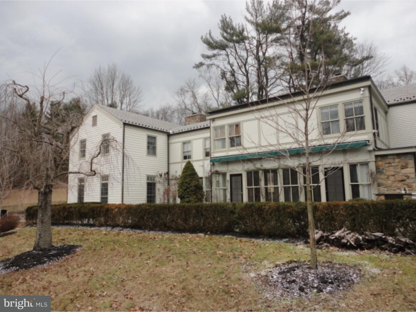 69 Poor Farm Road Pennington, NJ 08534 - Photo 3 of 15