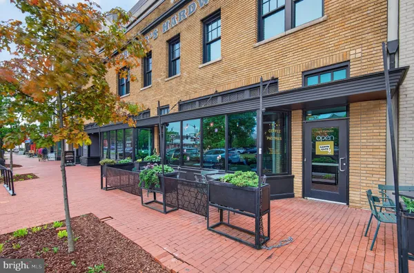 $3,400 | 747 Kentucky Avenue Southeast, Washington, DC 20003