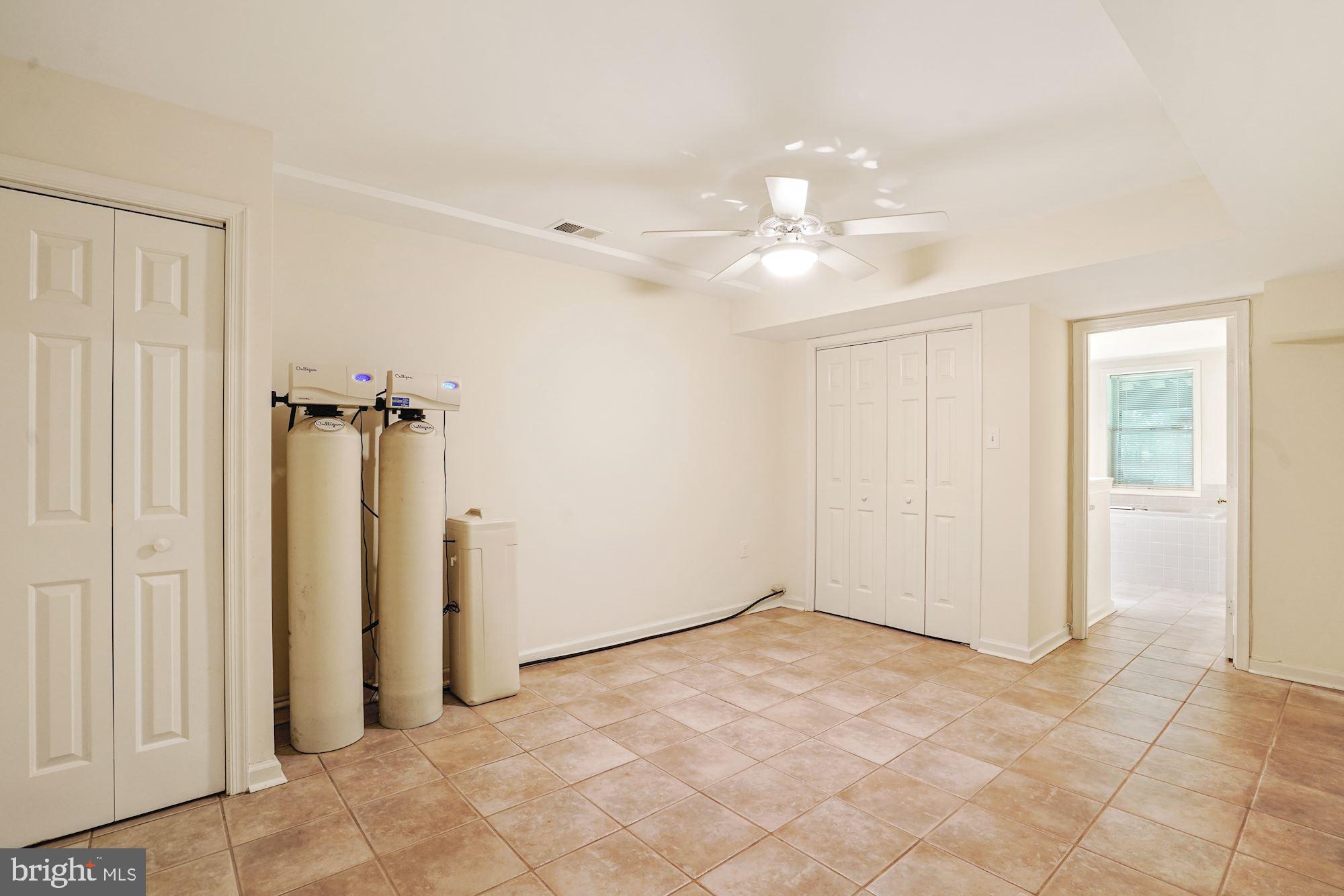 516 Springvale Road Great Falls, VA 22066 - Photo 31 of 44 Lower level Bonus Room