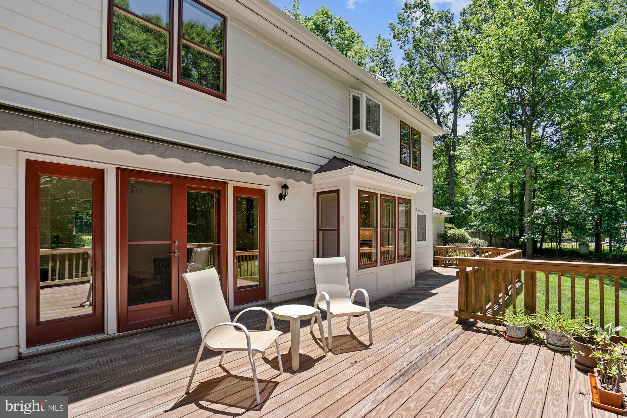 516 Springvale Road Great Falls, VA 22066 - Photo 34 of 44 Exterior Rear