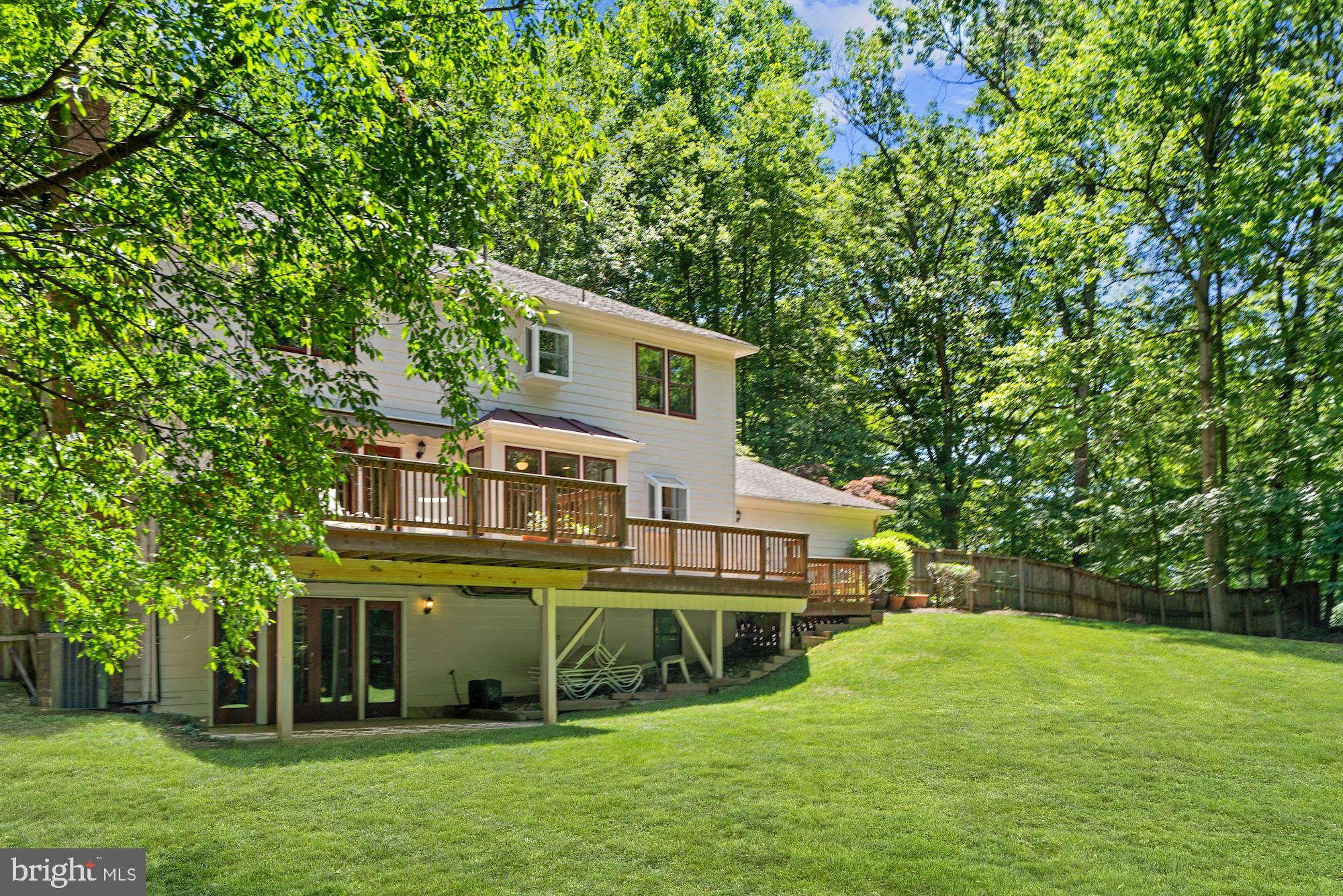 516 Springvale Road Great Falls, VA 22066 - Photo 43 of 44 Exterior Rear