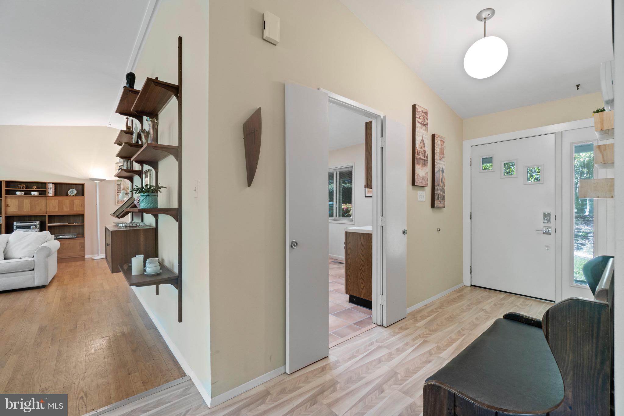 11318 Myrtle Lane Reston, VA 20191 - Photo 4 of 40 a view of a livingroom with furniture and entryway bedroom