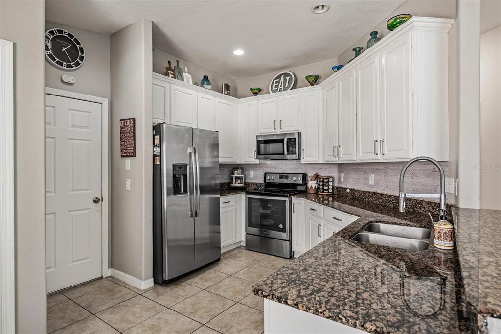 12715 White Bluff Road Hudson, FL 34669 - Photo 12 of 43