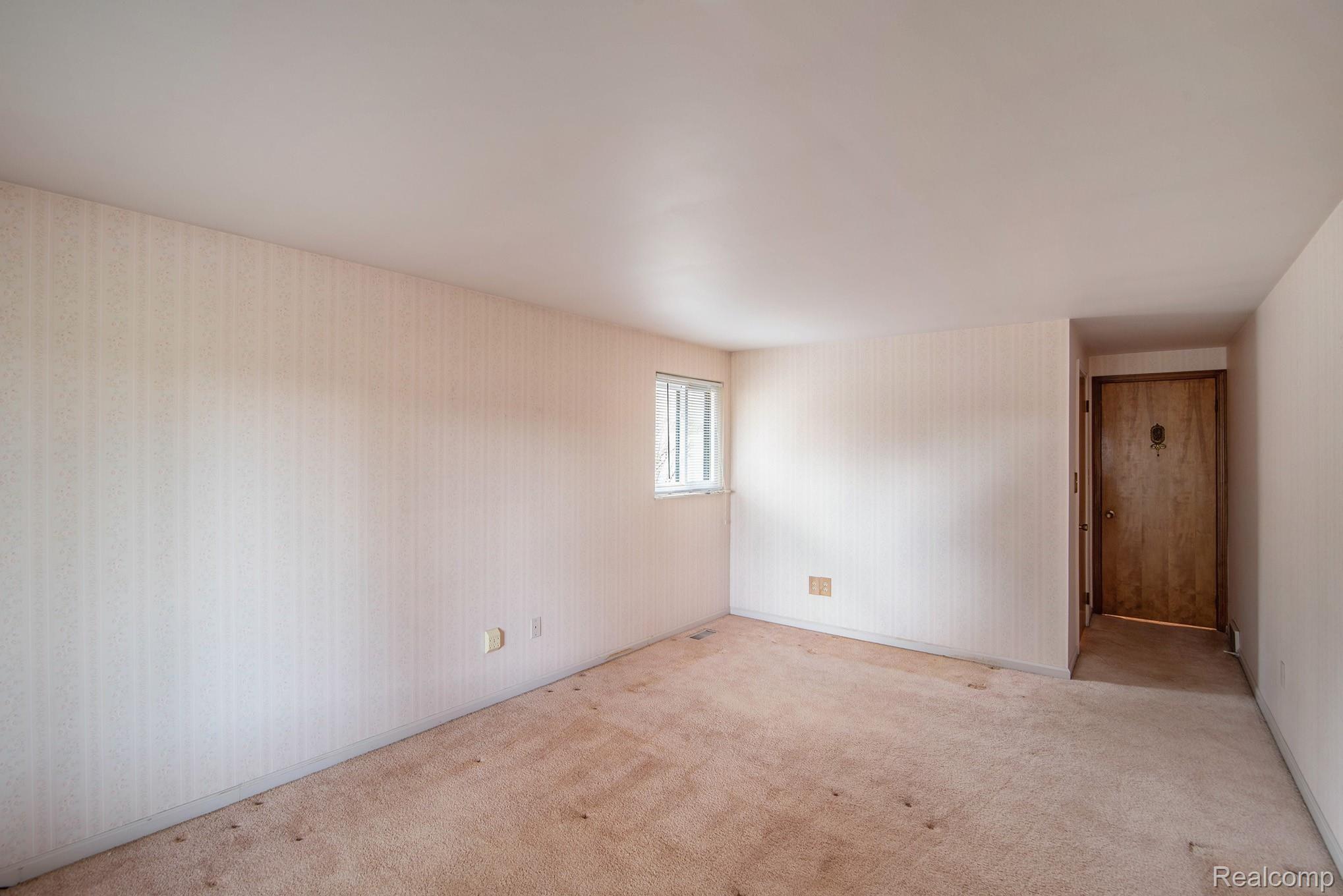 15526 Lobdell Road Linden, MI 48451 - Photo 30 of 42 DSC_9600.jpg