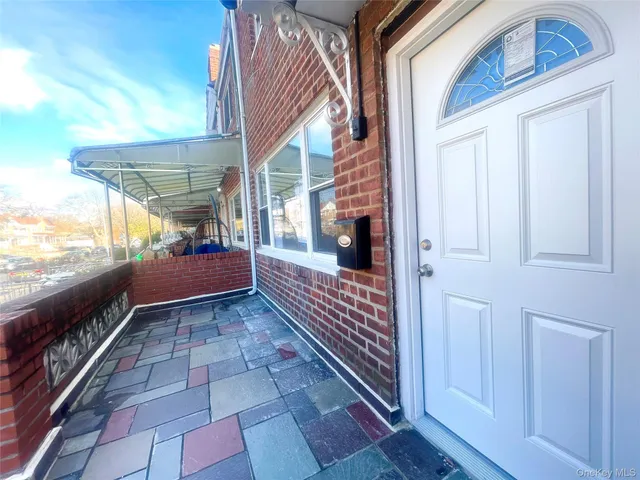 $1,099,000 | 140-14 68th Drive | Kew Gardens Hills