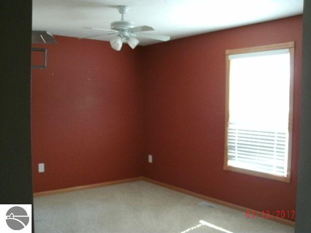 16287 Aletha Road Interlochen, MI 49643 - Photo 12 of 25 1733902-11.JPG