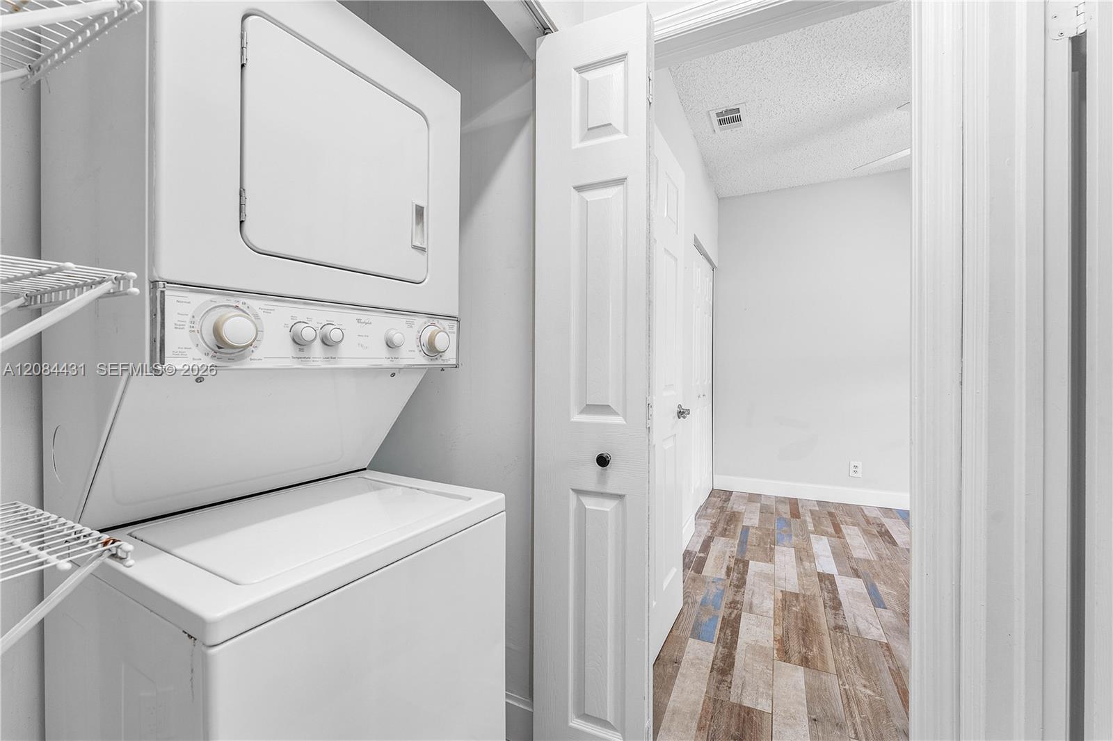 6649 Via Regina Boca Raton, FL 33433 - Photo 18 of 65 Gallery Image 18