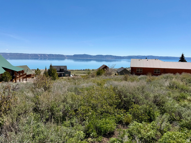 248 Canyon Ridge Way, Unit 518 Fish Haven, ID 83287 - Photo 2 of 12 Water view featuring mountains