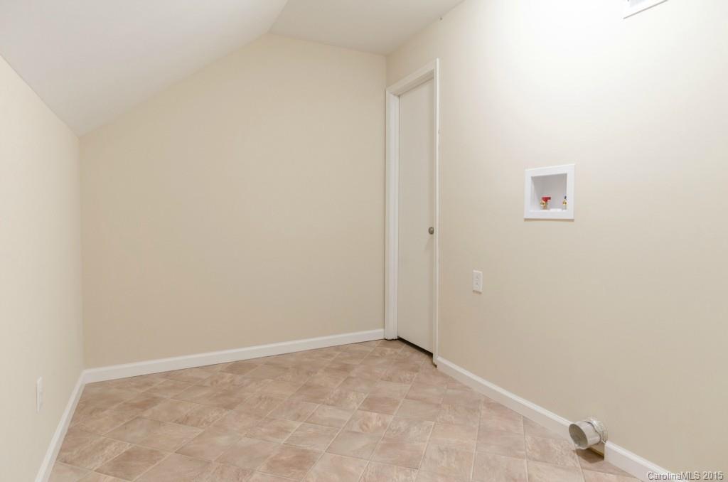 929 Falls Church Road Charlotte, NC 28270 - Photo 20 of 22 Gallery Image 20