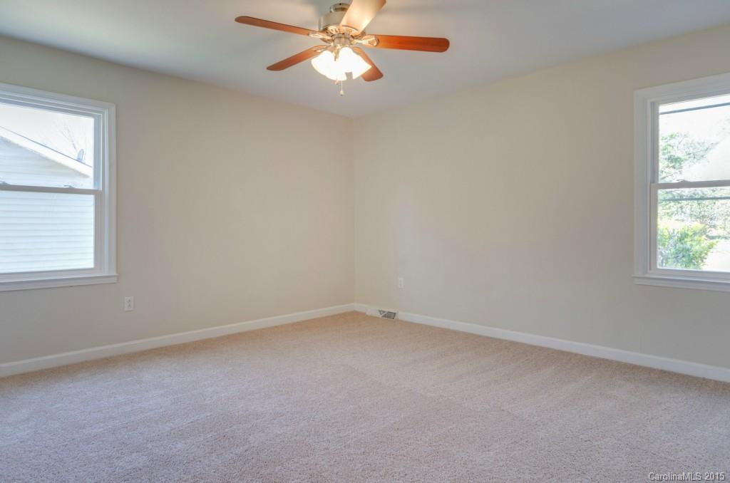 929 Falls Church Road Charlotte, NC 28270 - Photo 10 of 22 Gallery Image 10