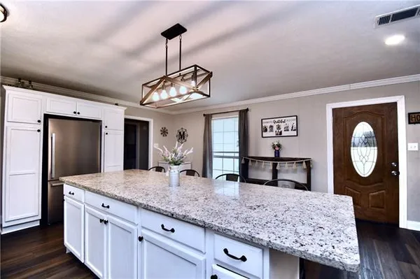 $239,500 | 76 Little John Lane, Dry Prong, LA 71423