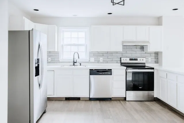 $499,000 | 24 Village Road, Surry, NH 03431