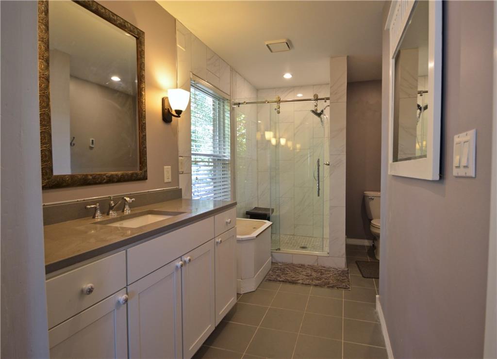 622 Alwyne Road Carmel, IN 46032 - Photo 15 of 20 Gallery Image 15