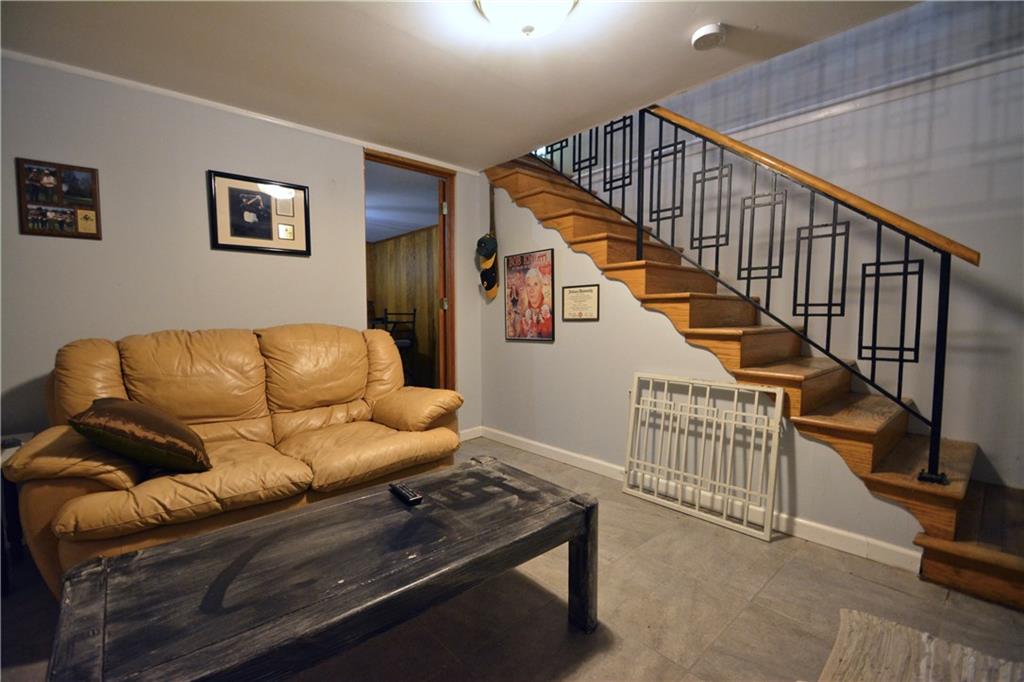 622 Alwyne Road Carmel, IN 46032 - Photo 17 of 20 Gallery Image 17