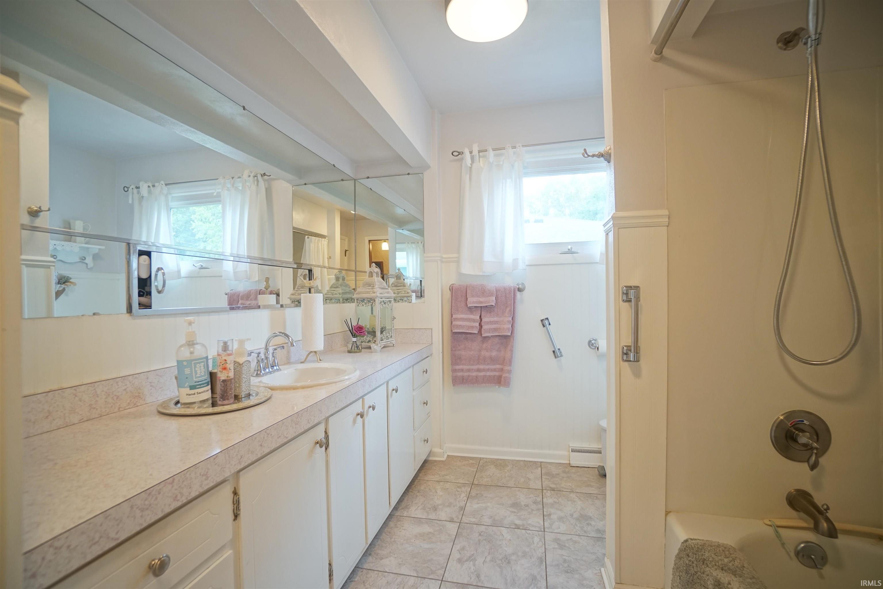 706 West Neher Road Silver Lake, IN 46982 - Photo 18 of 35 Gallery Image 18