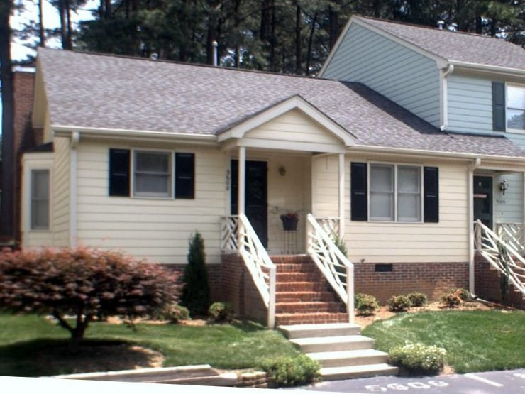 5608 Darrow Drive Raleigh, NC 27612 - Photo 1 of 18 Facade/Exterior Front