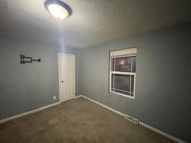 $164,900 | 1009 North 62nd Street, Kansas City, KS 66102