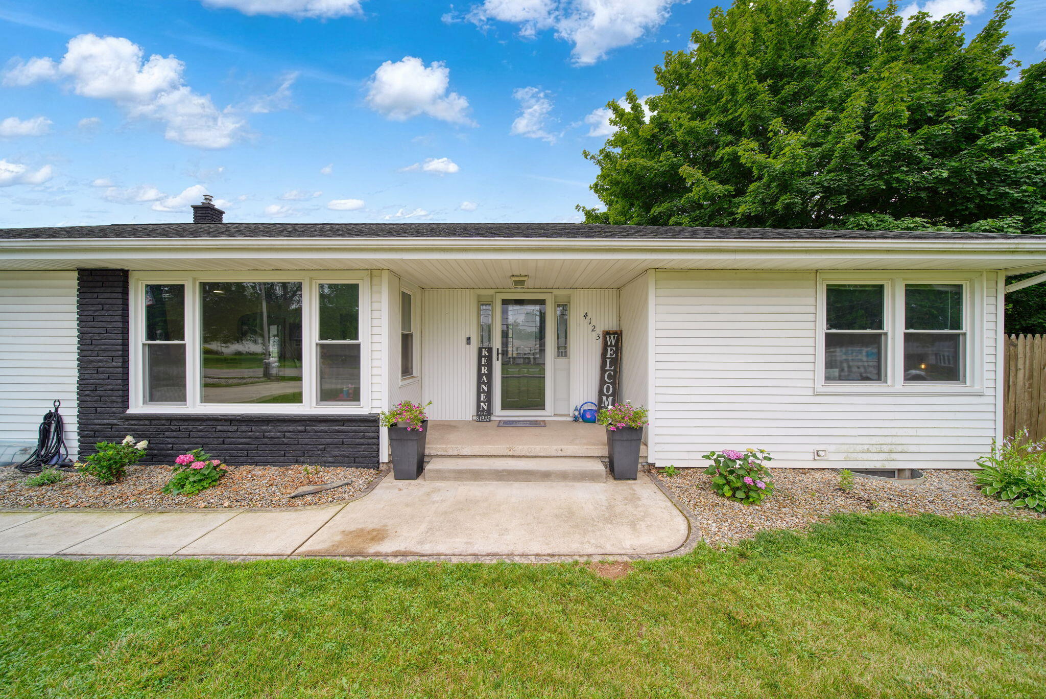 4123 Flansburg Road Jackson, MI 49203 - Photo 2 of 39 8-web-or-mls-DSC02372_HDR