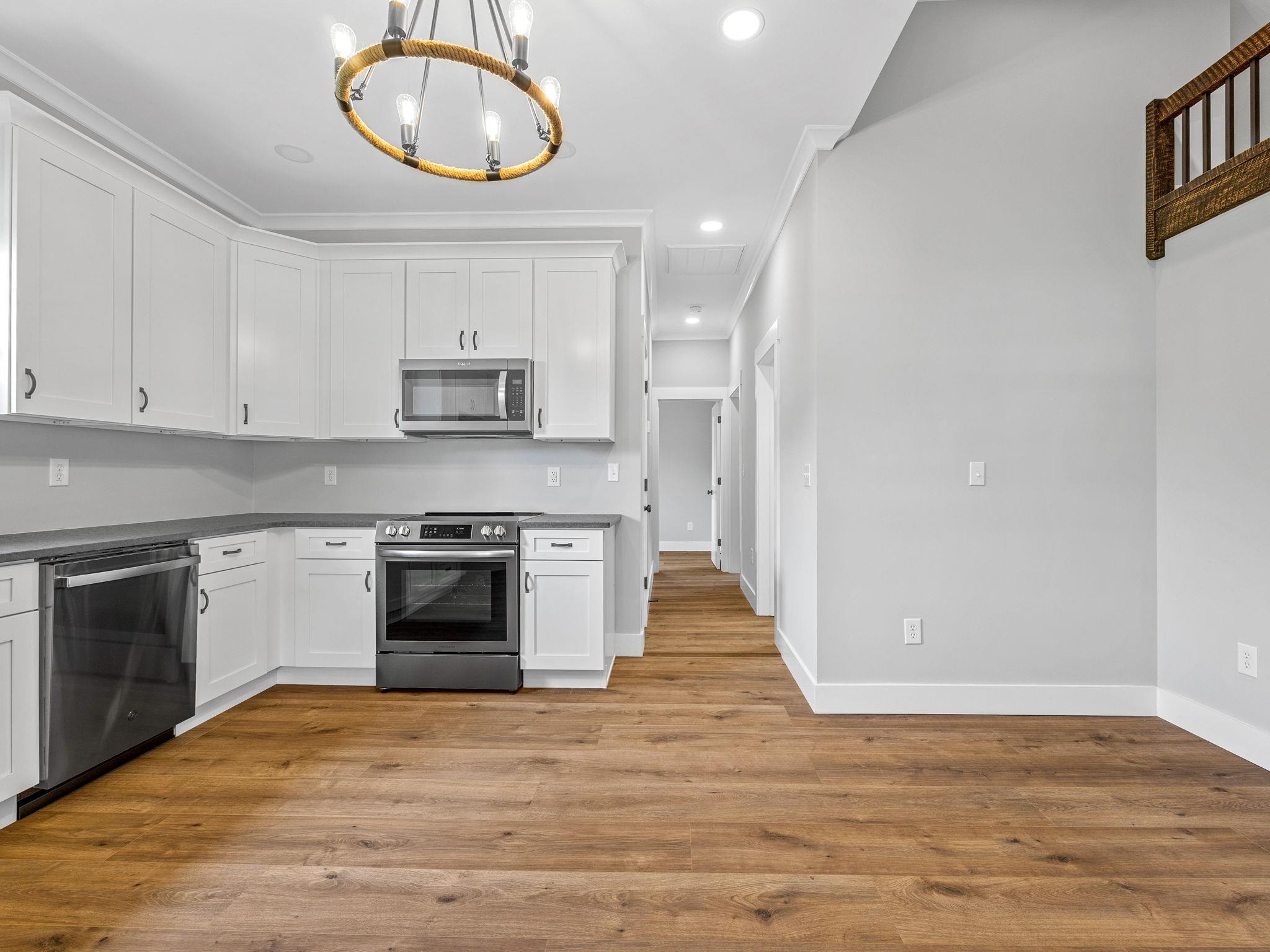 1630 Clement Road Greer, SC 29650 - Photo 14 of 34