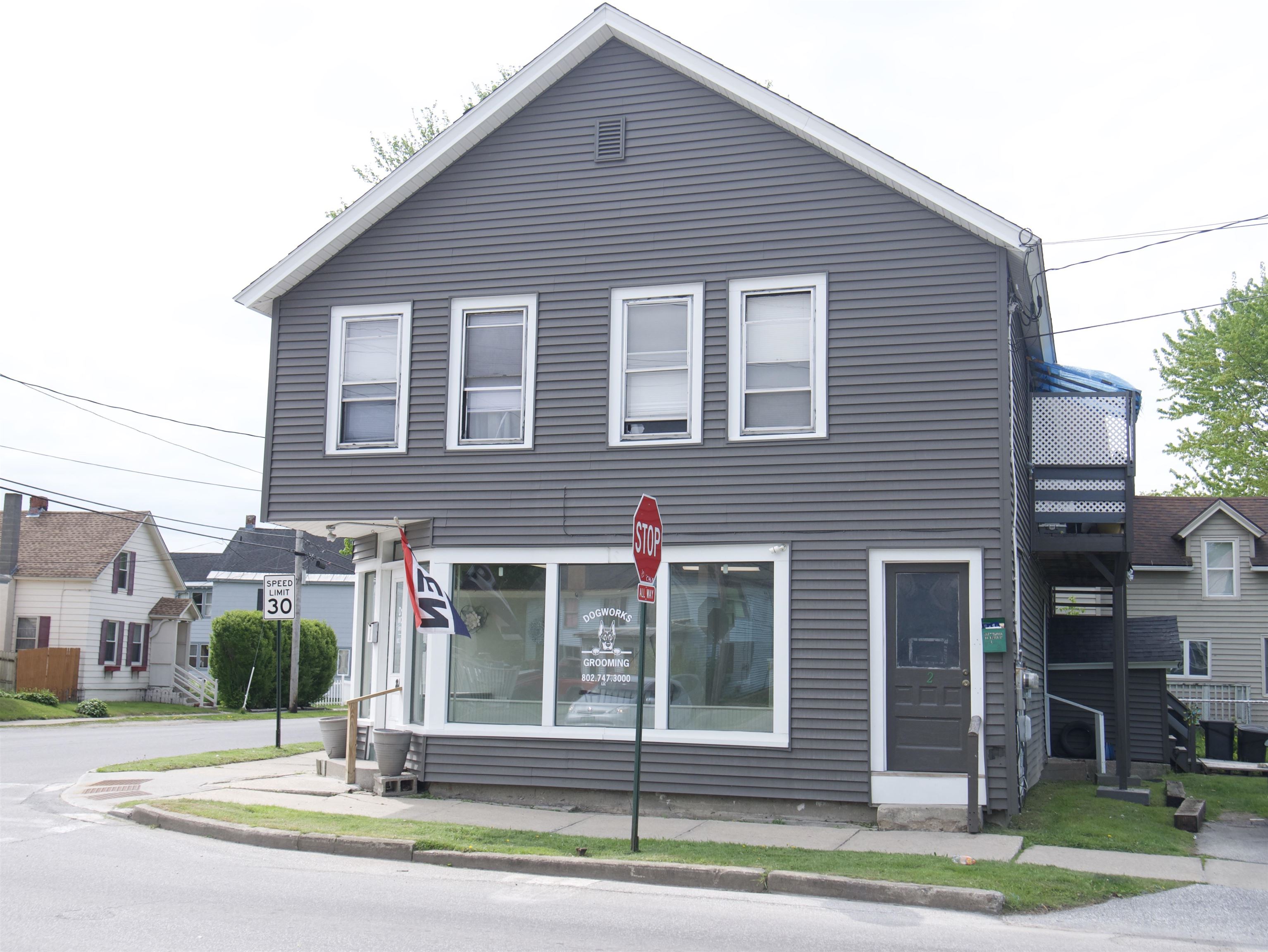 86 River Street Rutland, VT 05701 - Photo 2 of 18