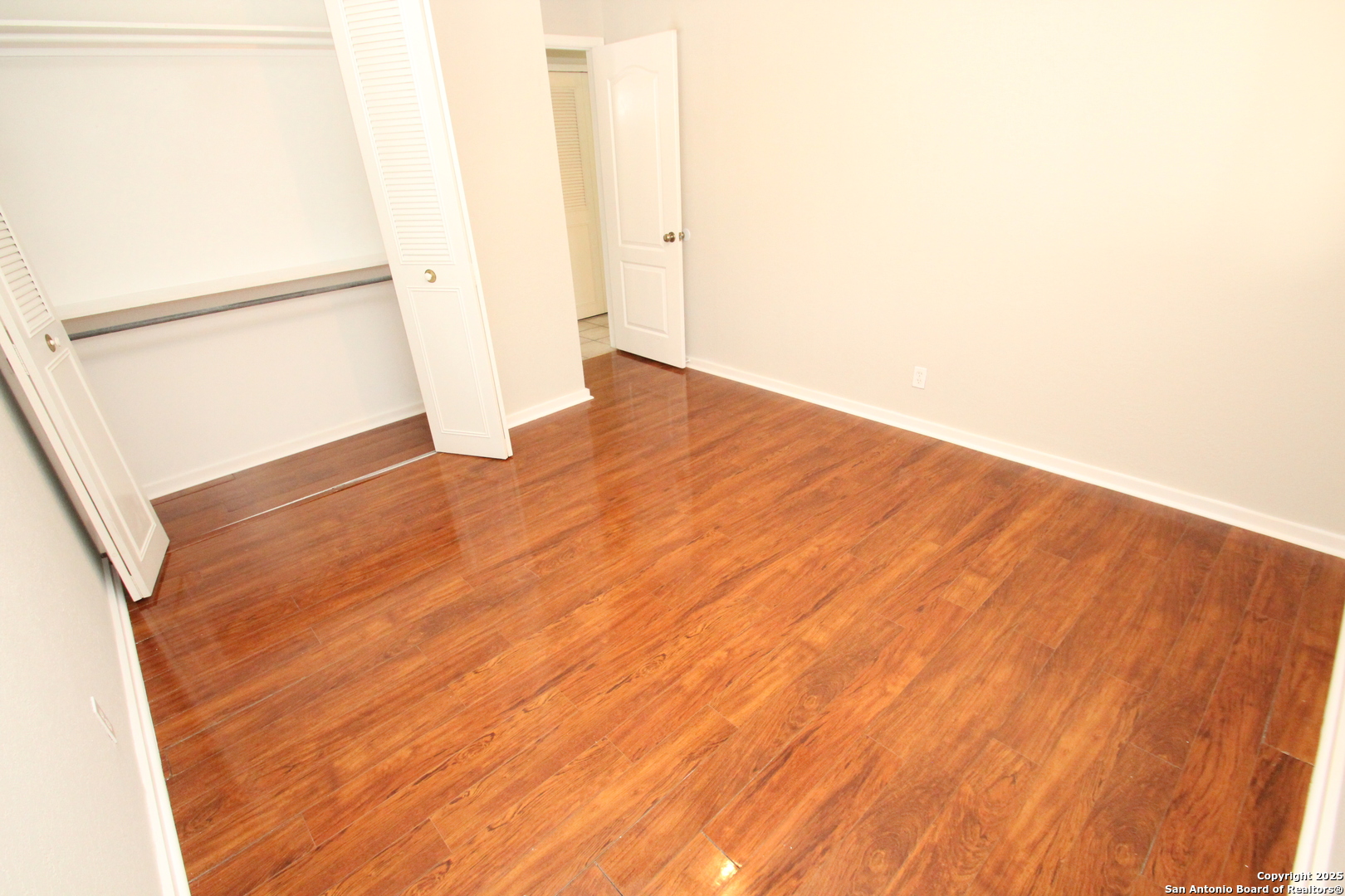 310 Threadneedle Lane San Antonio, TX 78227 - Photo 17 of 27