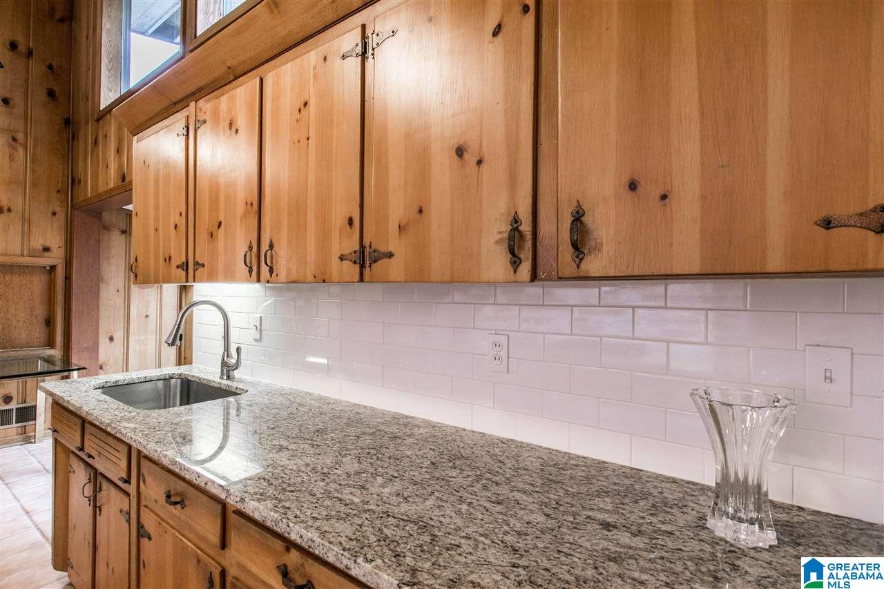 2721 Wynward Road Birmingham, AL 35243 - Photo 18 of 35