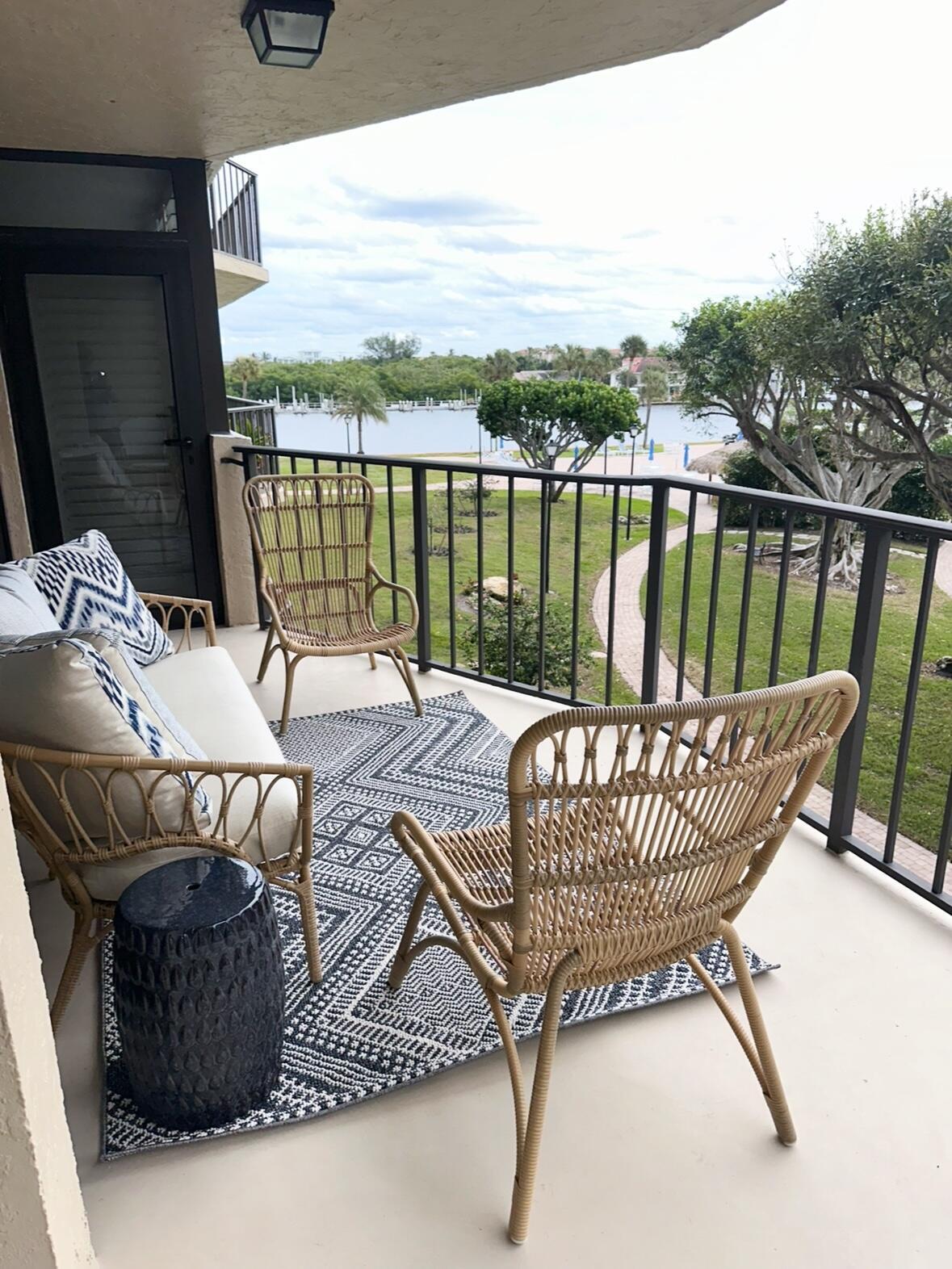 899 Jeffery Street, Unit 3050 Boca Raton, FL 33487 - Photo 15 of 31 IMG_8896