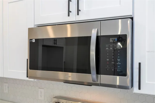 $466,900 | 41915 Aspen Street, Eustis, FL 32736