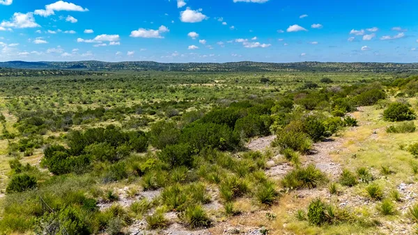 $299,900 | 184 Sd 45405, Rocksprings, TX 78880