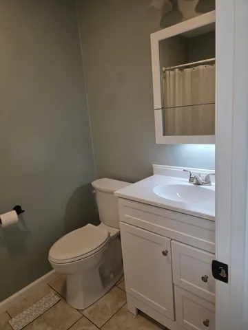 a view of a back yard