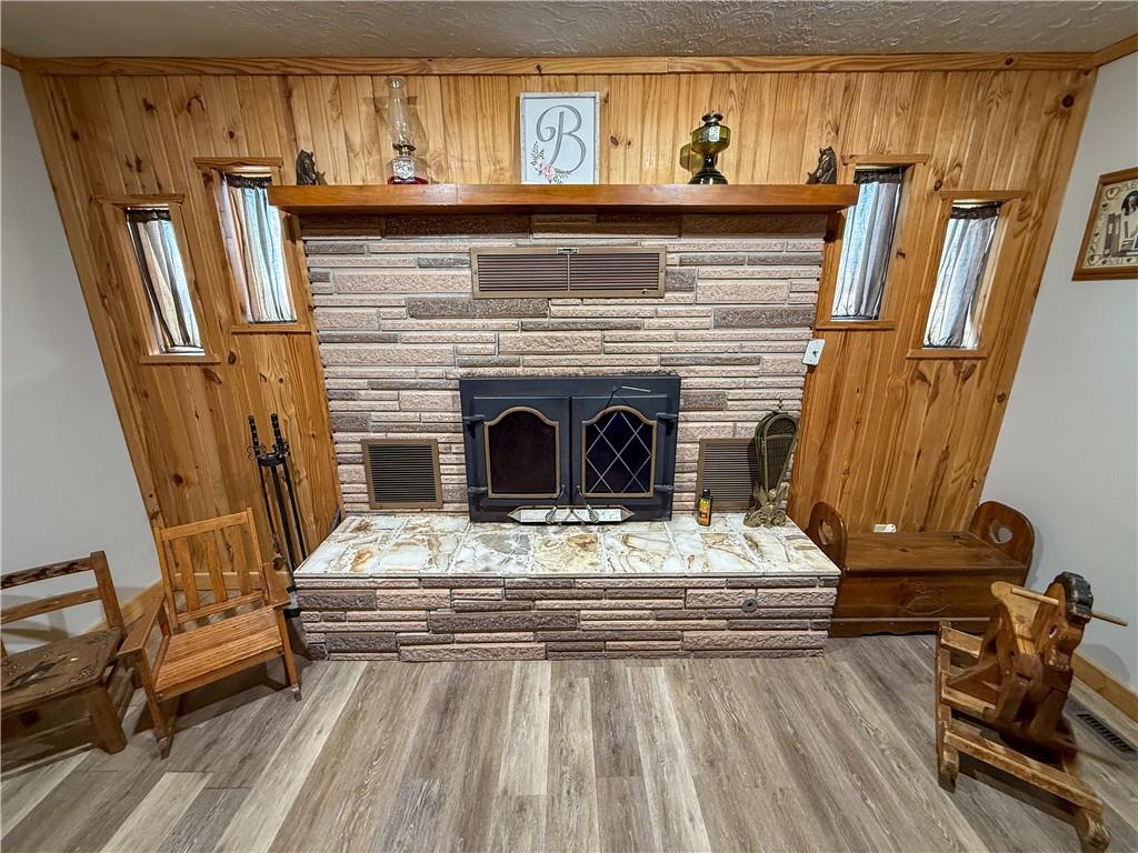 24700 Douglas Road Chanute, KS 66720 - Photo 20 of 59
