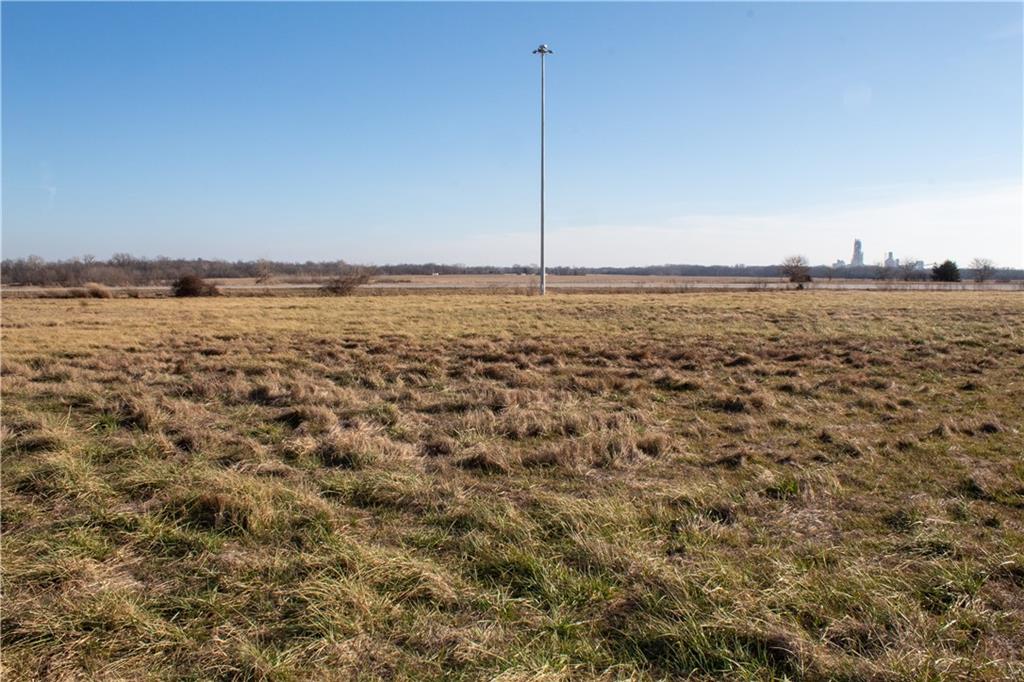 24700 Douglas Road Chanute, KS 66720 - Photo 27 of 59