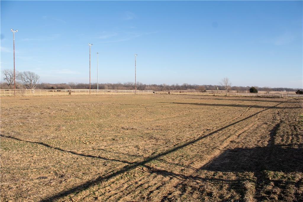24700 Douglas Road Chanute, KS 66720 - Photo 39 of 59