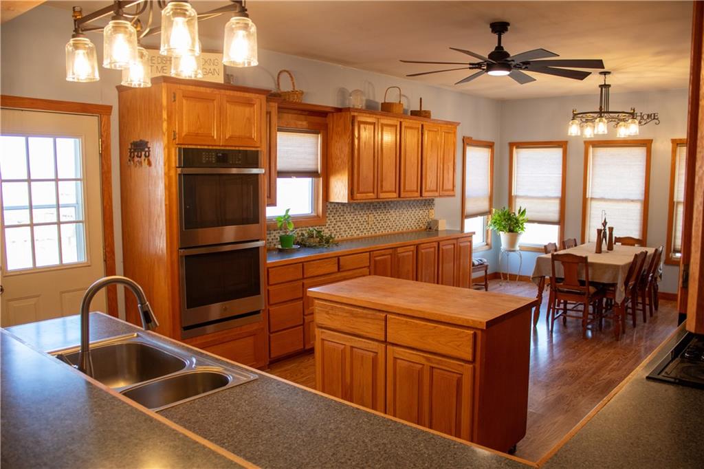 24700 Douglas Road Chanute, KS 66720 - Photo 51 of 59