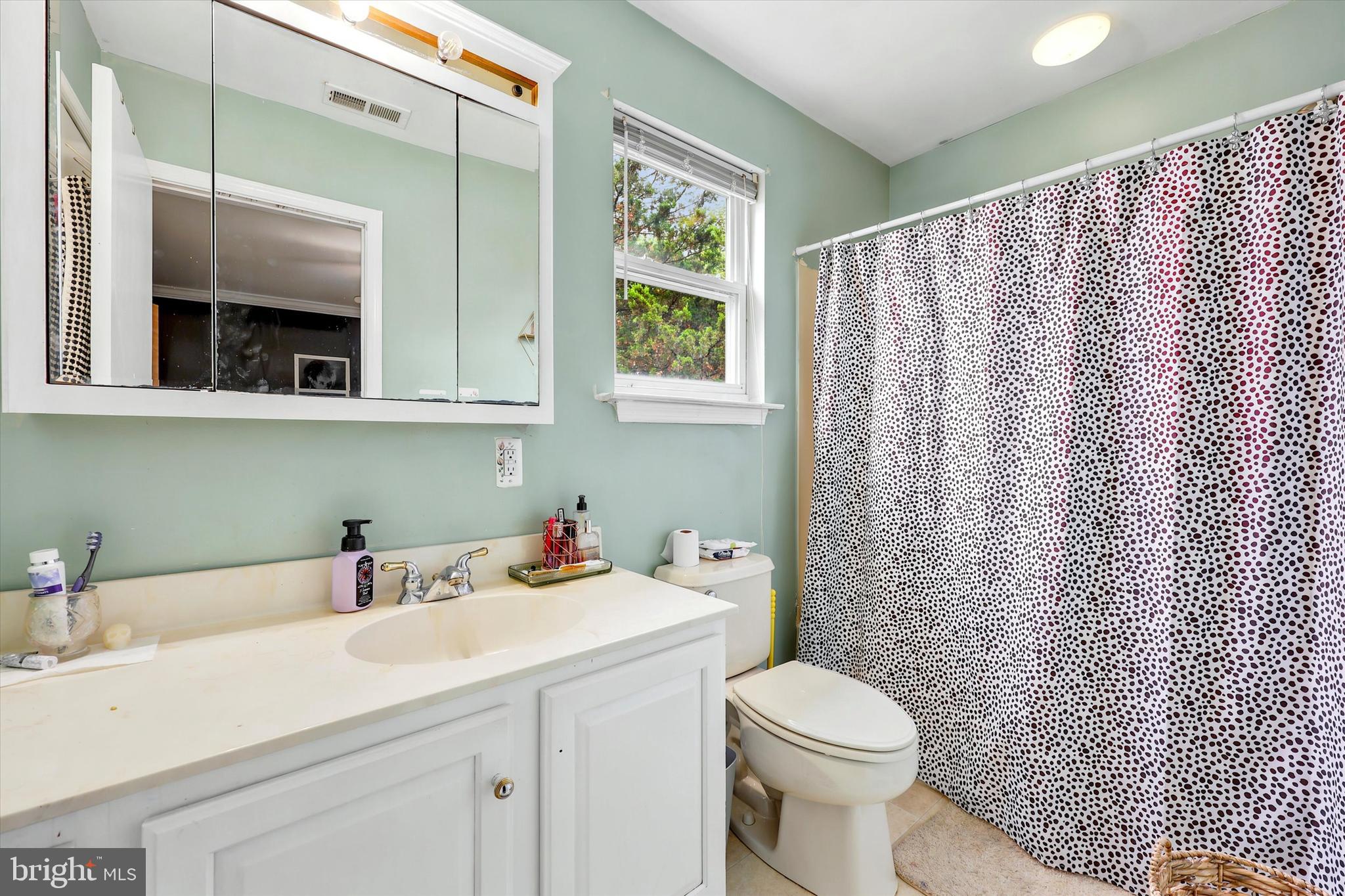 534 Buttonwood Avenue Maple Shade, NJ 08052 - Photo 15 of 25