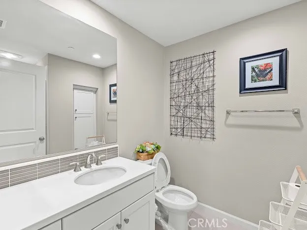 $4,500 | 156 Outwest, Irvine, CA 92618