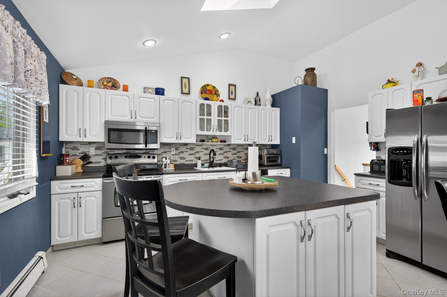 2862 Island Channel Road Seaford, NY 11783 - Photo 15 of 35