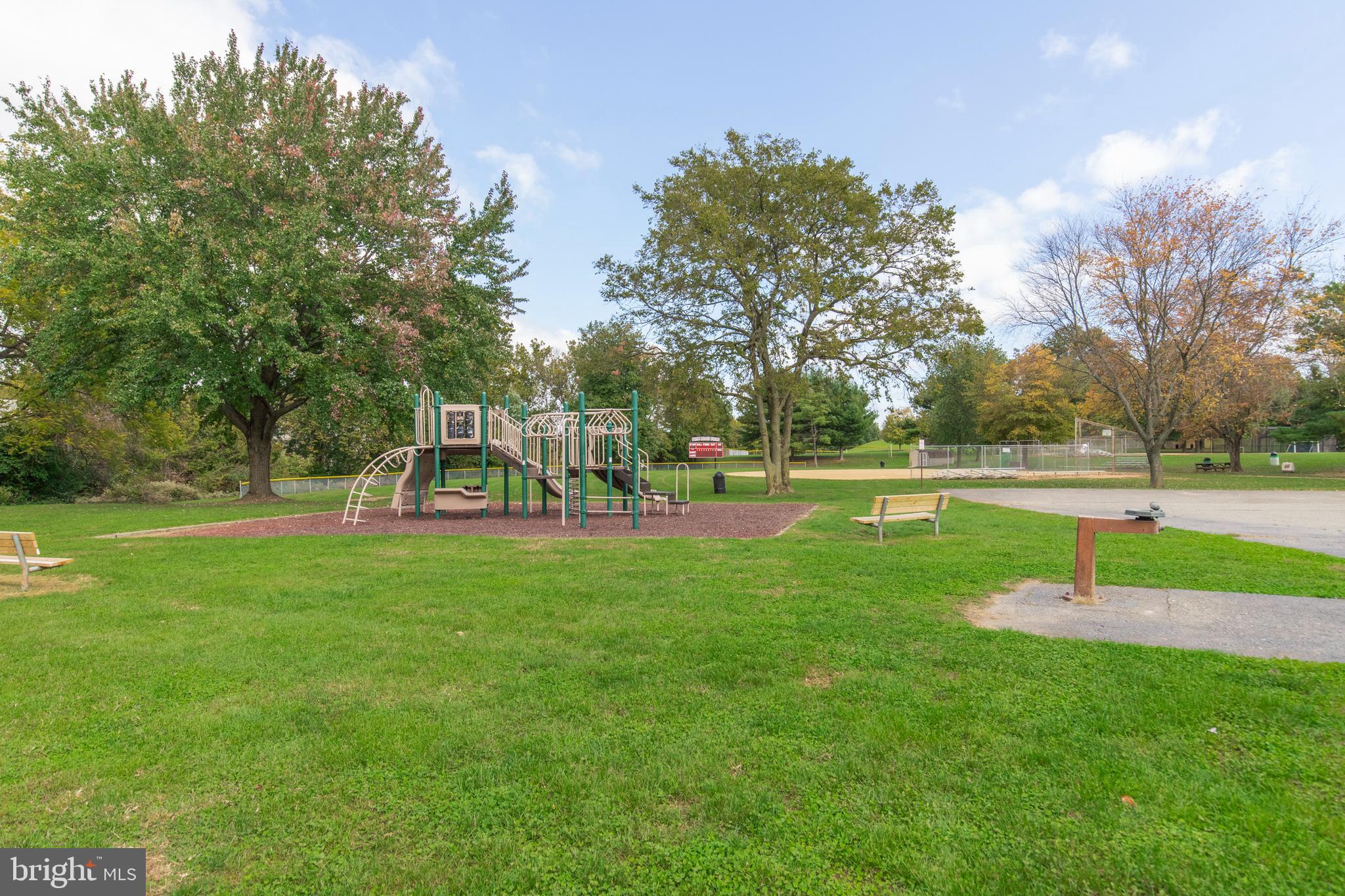 262 Coldstream Drive Berwyn, PA 19312 - Photo 39 of 45 a view of a park