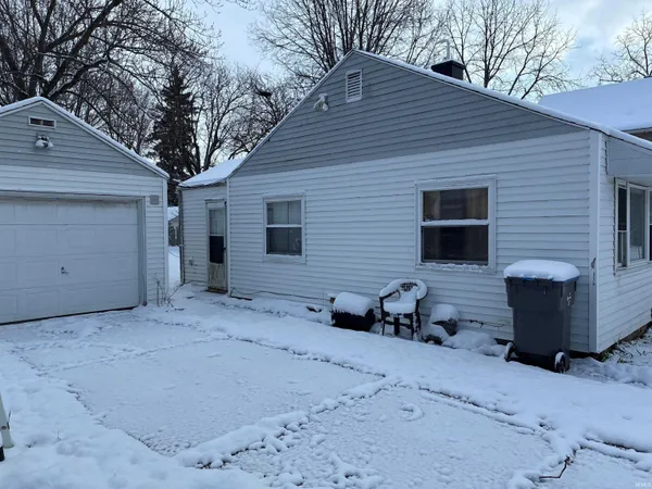 $105,000 | 730 West Wolf Avenue, Elkhart, IN 46516