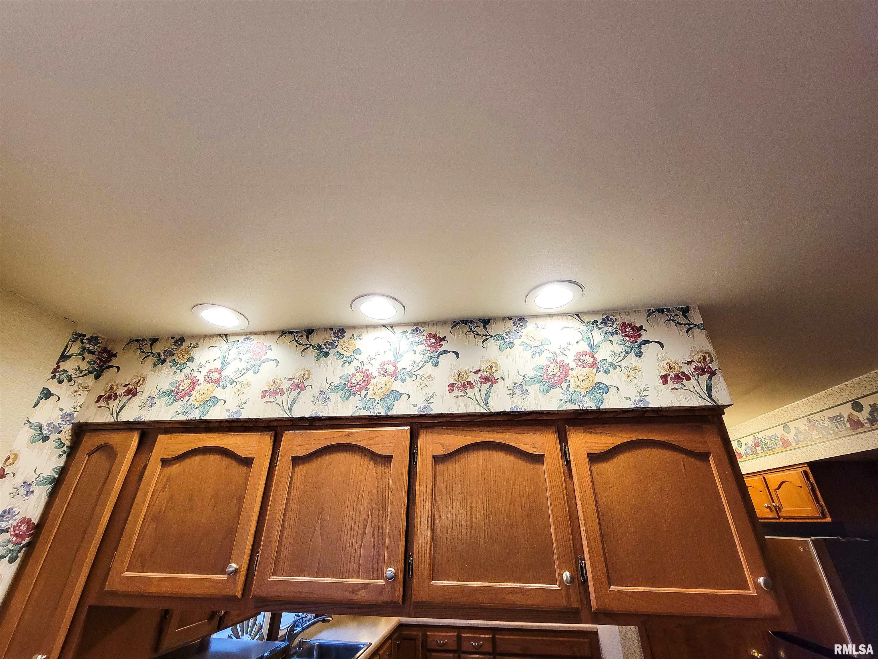 619 North Olive Road Flora, IL 62839 - Photo 18 of 78 Gallery Image 18