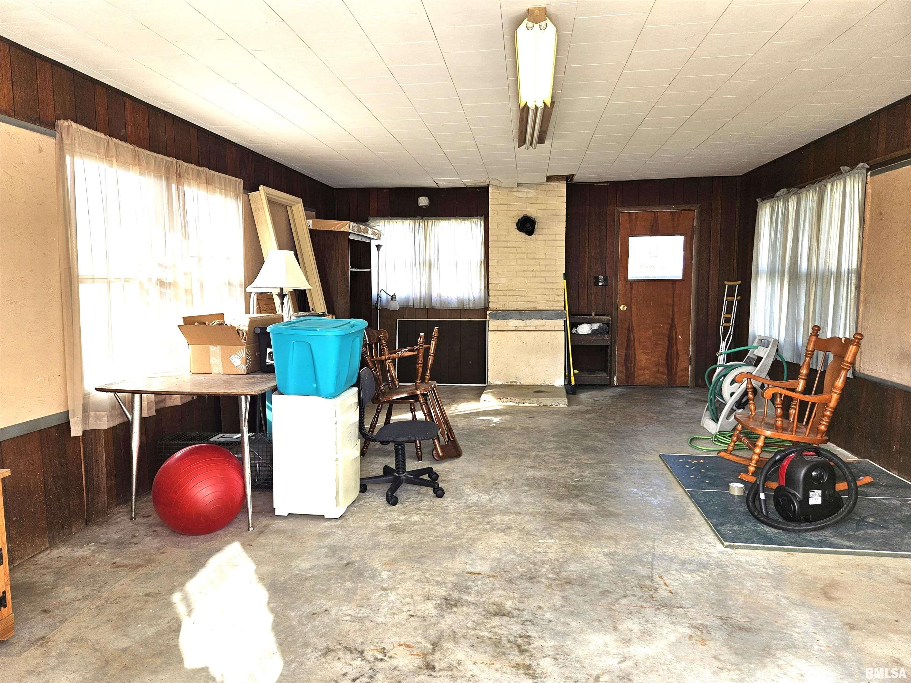 619 North Olive Road Flora, IL 62839 - Photo 42 of 78 Gallery Image 42