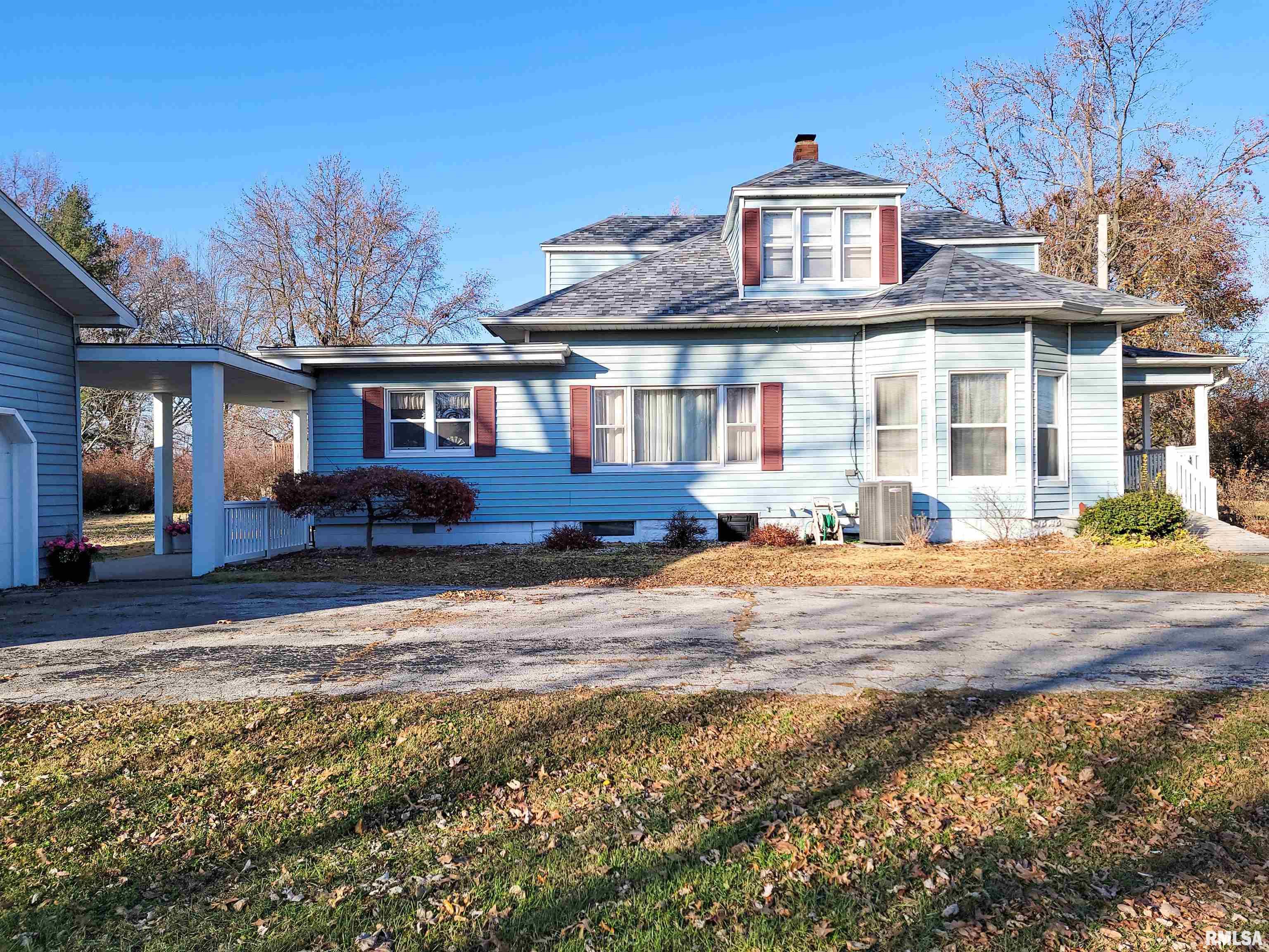 619 North Olive Road Flora, IL 62839 - Photo 5 of 78 Gallery Image 5