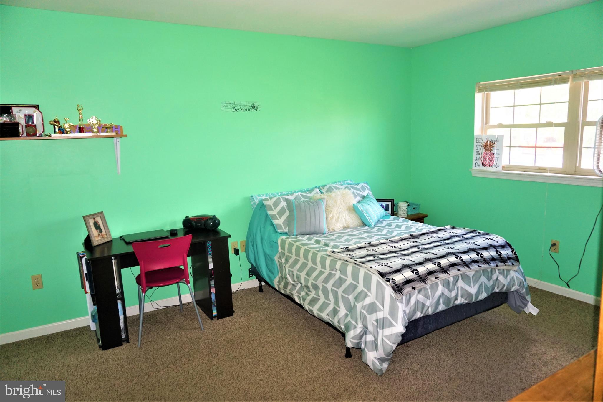 3124 Sundial Road Dover, PA 17315 - Photo 14 of 26 Gallery Image 14