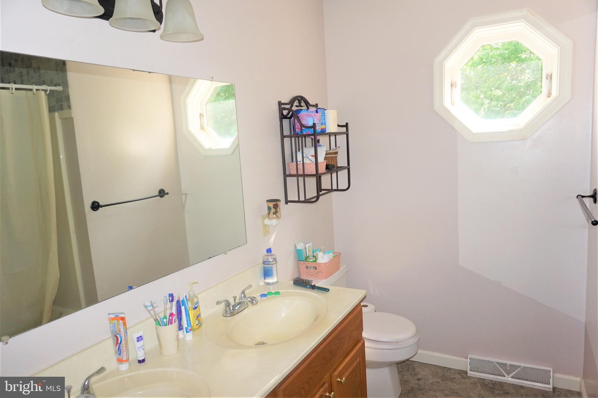 3124 Sundial Road Dover, PA 17315 - Photo 15 of 26 Gallery Image 15