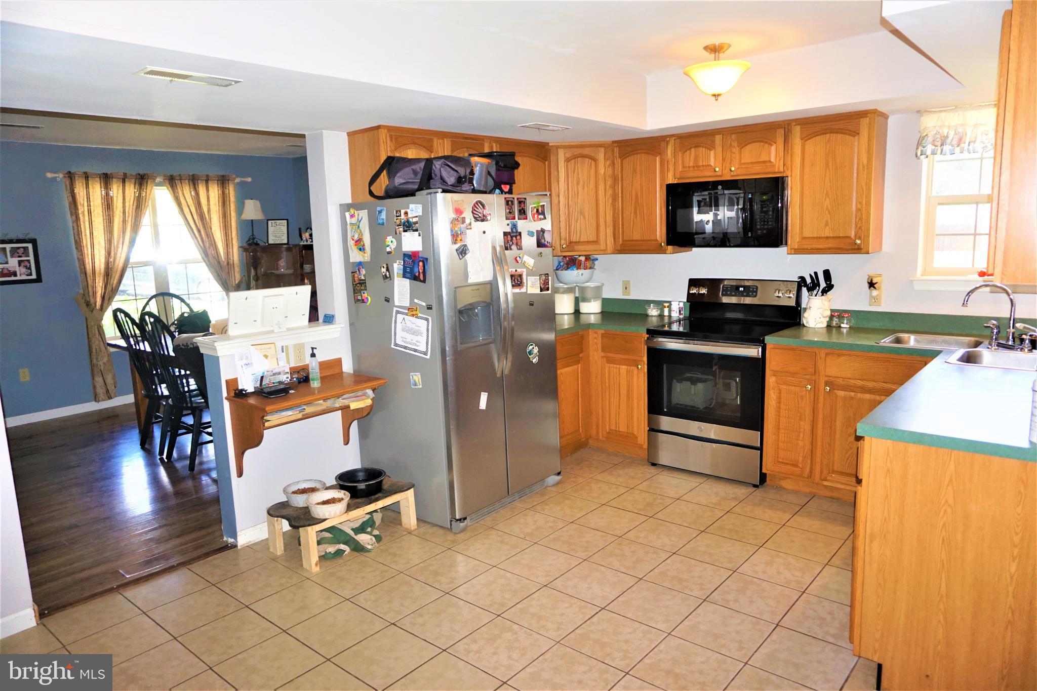 3124 Sundial Road Dover, PA 17315 - Photo 7 of 26 Gallery Image 7