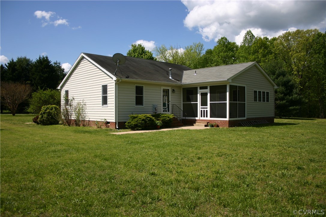 291 Starview Lane Gum Spring, VA 23065 - Photo 3 of 14 Gallery Image 3