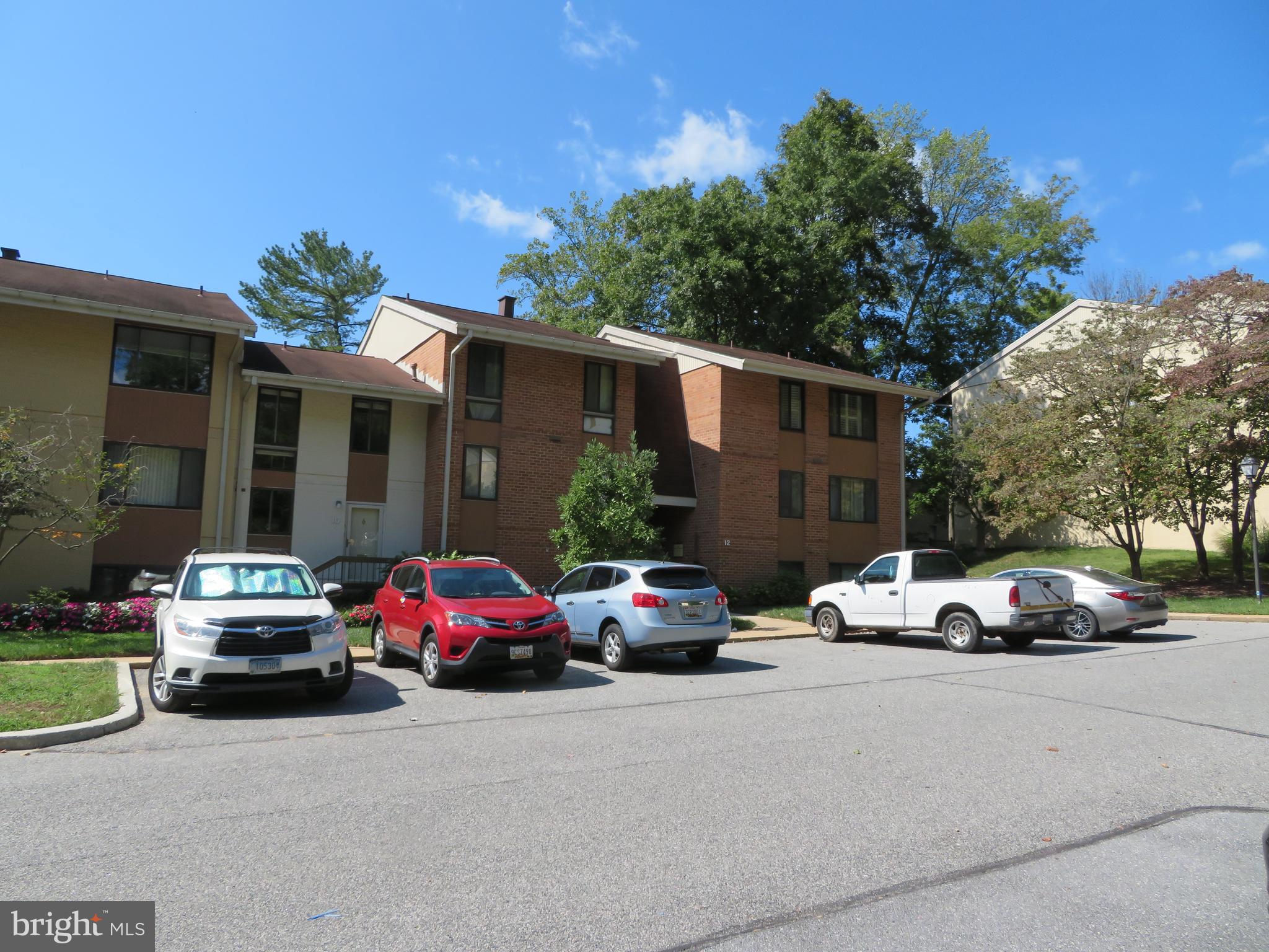 12 Cross Keys Road, Unit 12F Baltimore, MD 21210 - Photo 2 of 42 easy parking outside