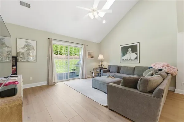 $375,000 | 1804 Benson Boulevard, Oakdale, PA 15071