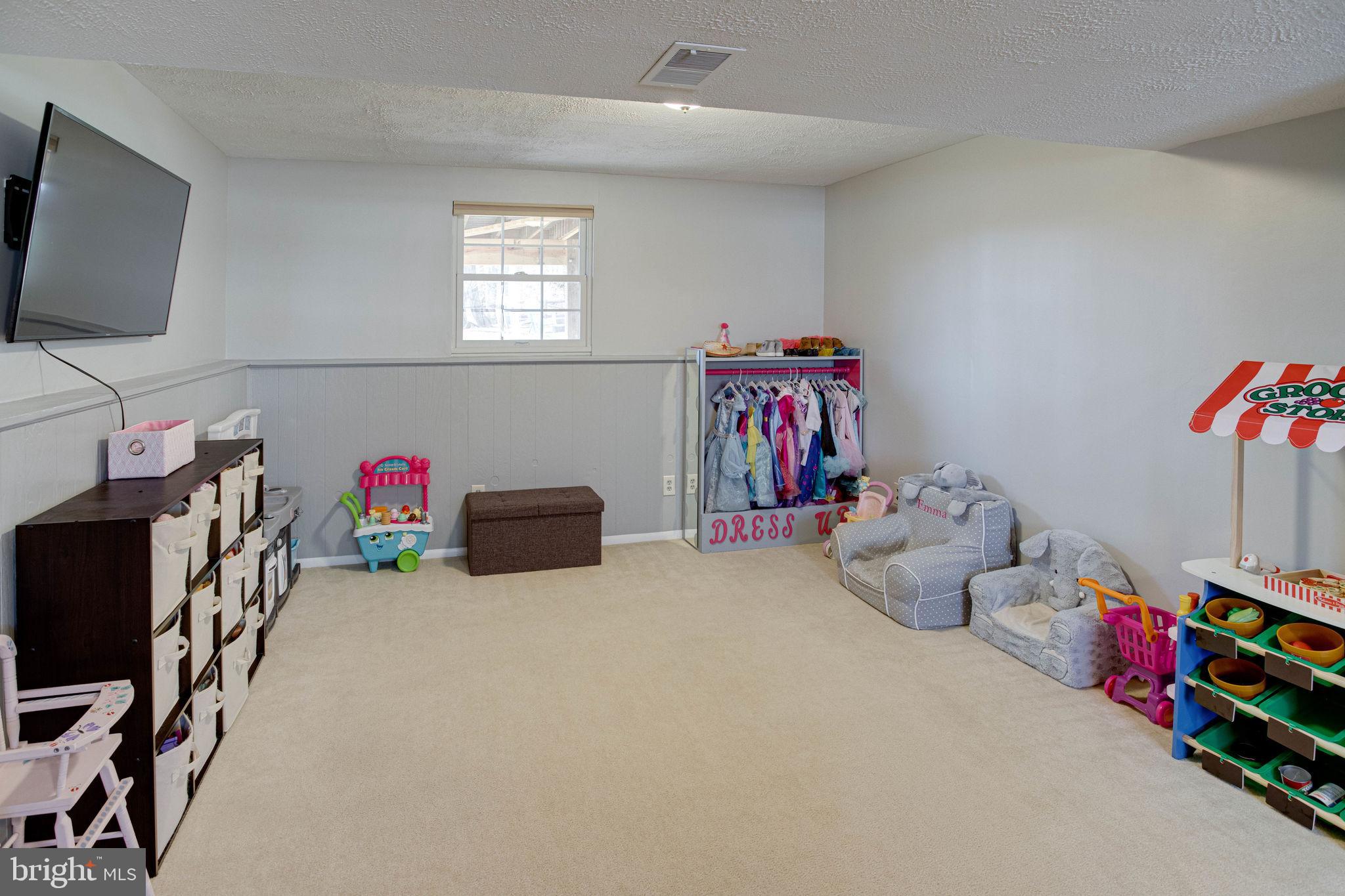 9511 Scorpio Lane Burke, VA 22015 - Photo 36 of 47