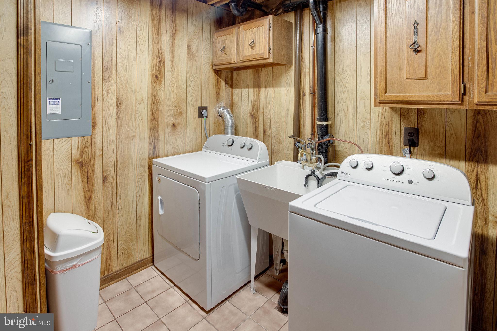 9511 Scorpio Lane Burke, VA 22015 - Photo 38 of 47